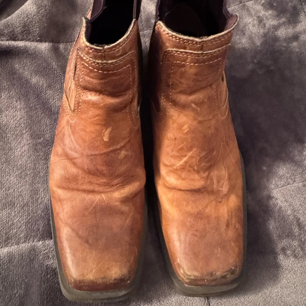 Ariat men’s Rambler boots size 9.5